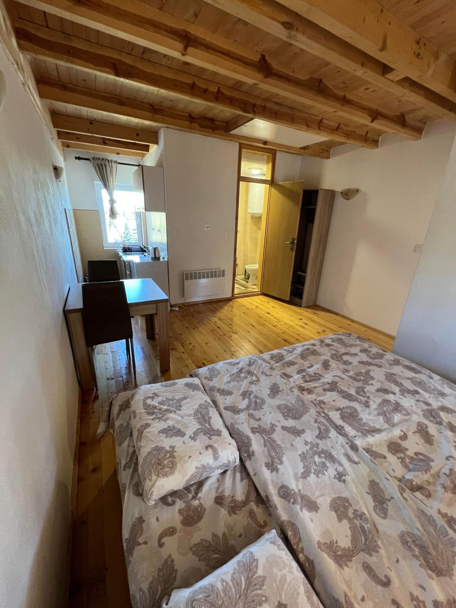 Apartment Durmitor Žabljak Rom bilde