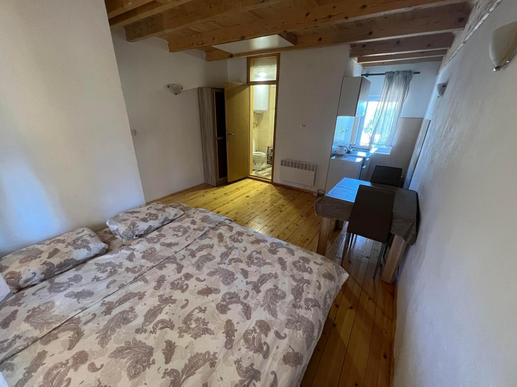 Apartment Durmitor Žabljak Rom bilde