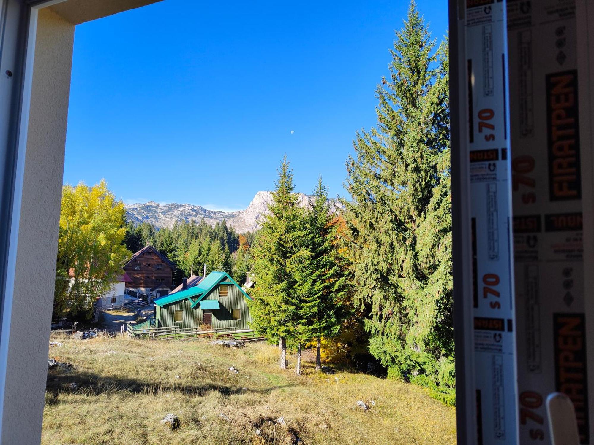 Apartment Durmitor Žabljak Rom bilde